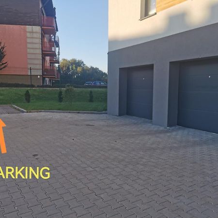 Lux Apartament Będzin Екстериор снимка